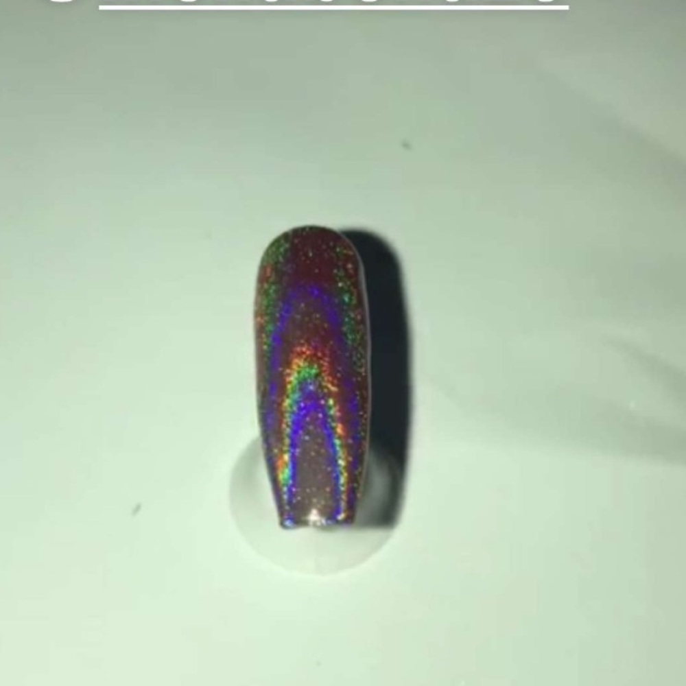 Holographic press on